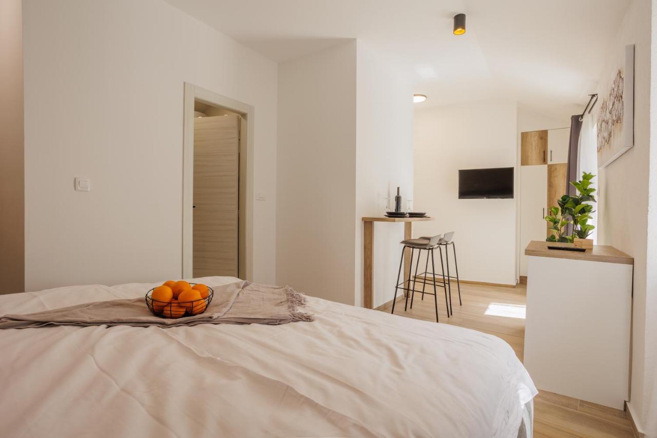 Apartments Piritus Сплит Экстерьер фото