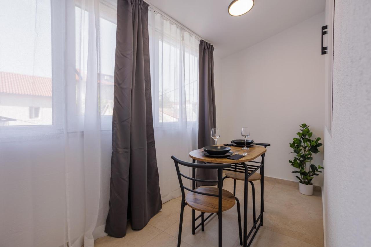 Apartments Piritus Сплит Экстерьер фото